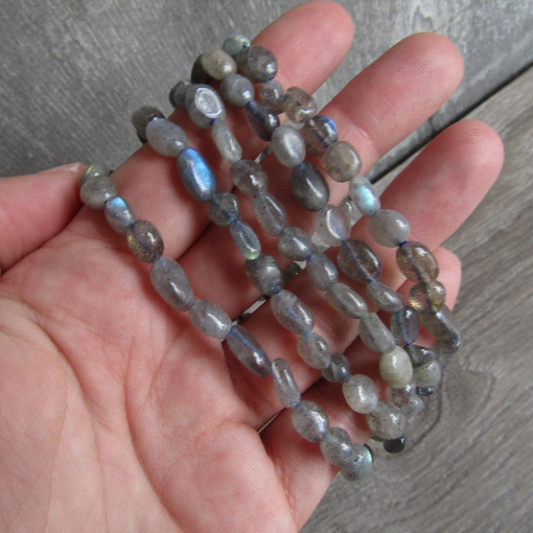 Gemstone Nugget Bracelet: Labradorite